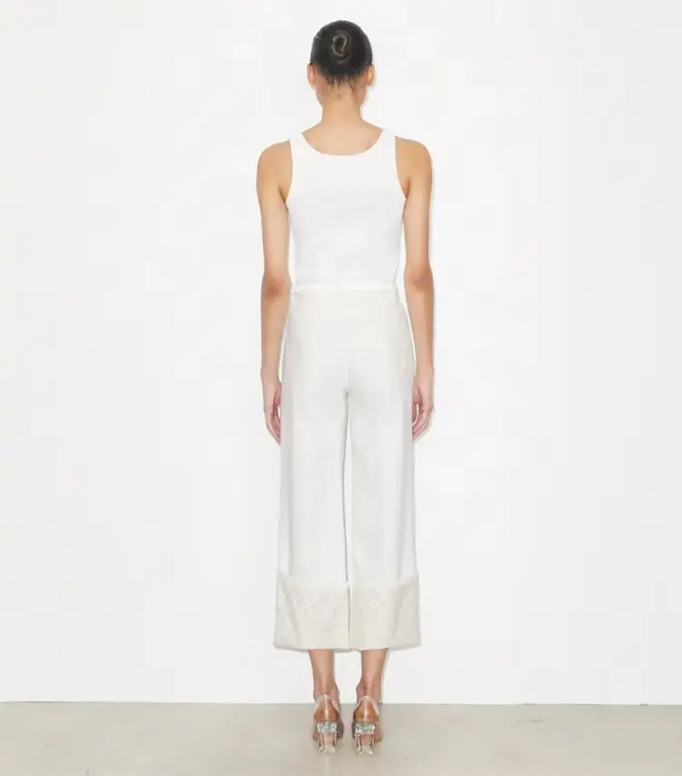 T Monogram Contrast Cuff Cropped Jean - Image 3