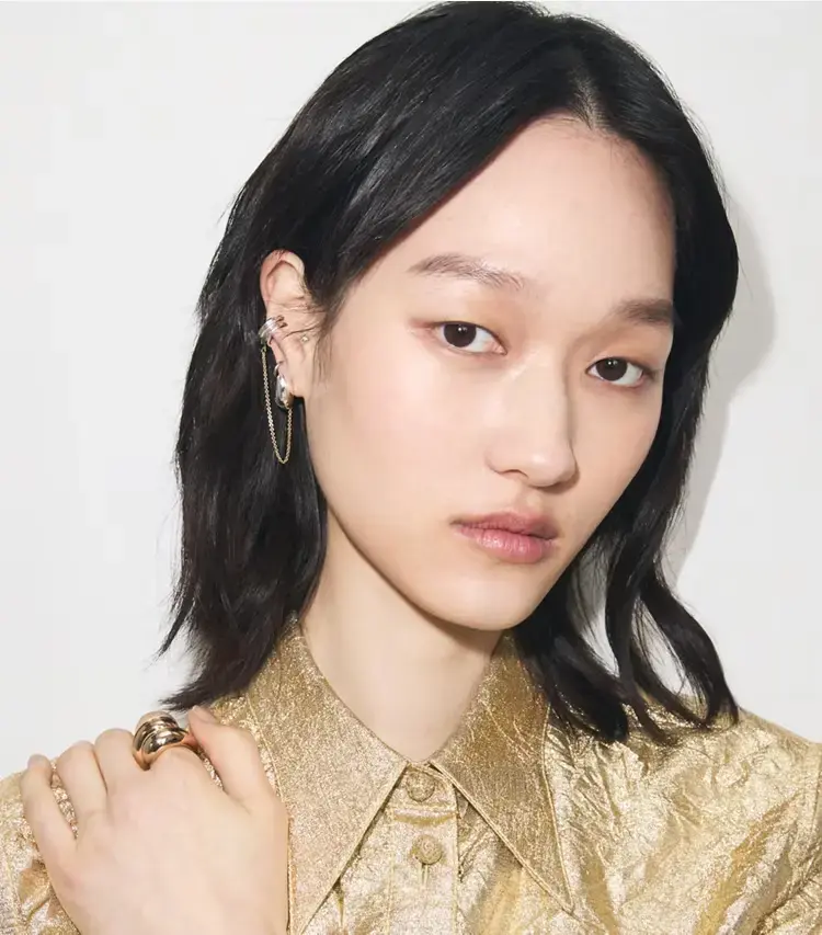 Pierced Chain Ear Cuff - Image 2