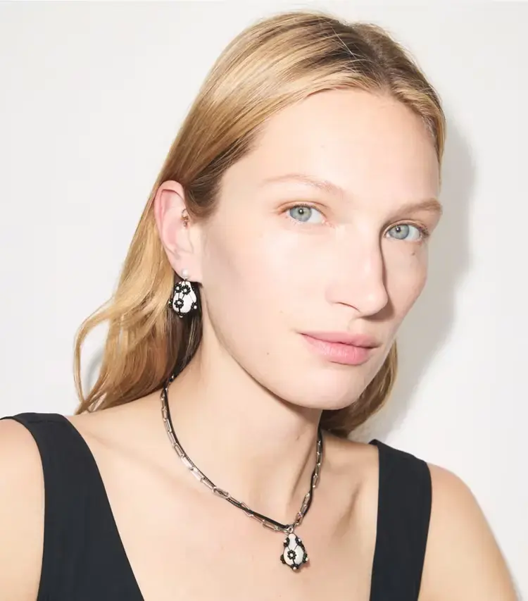 Curiosity Double-Strand Pearl Pendant - Image 3